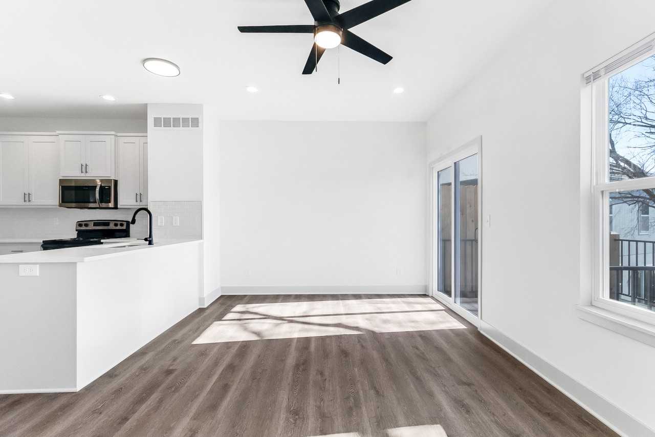 8521 Hammond St #4C - Photo 6 of 50
