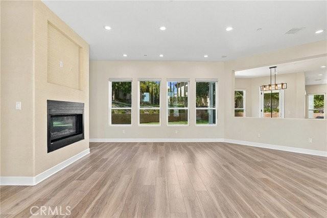 3101 Terraza Pl - Photo 3 of 8