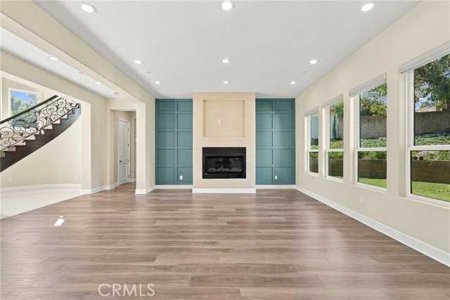 3101 Terraza Pl - Photo 4 of 8