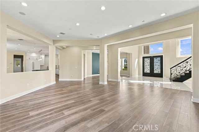 3101 Terraza Pl - Photo 5 of 8