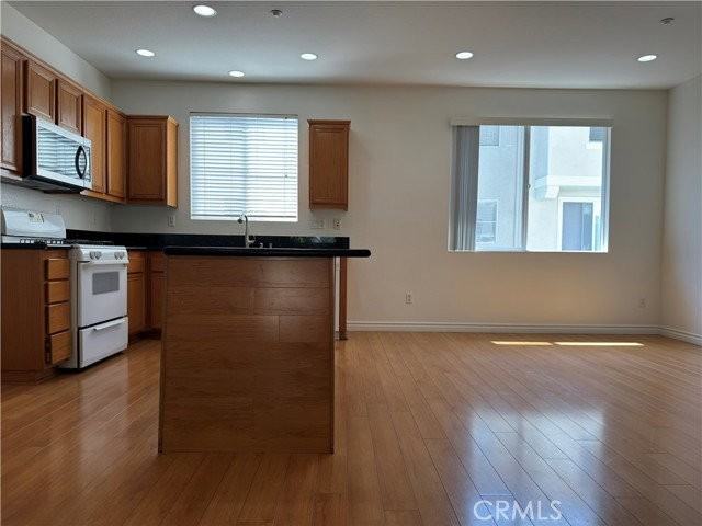1259 Mendez Dr - Photo 6 of 8