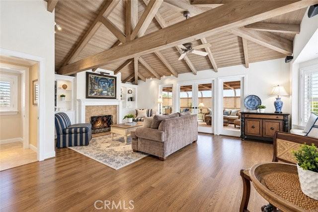 332 Poinsettia Ave - Photo 7 of 8