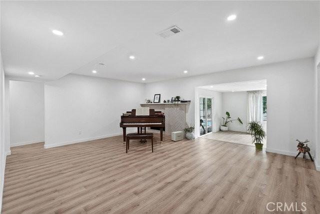 11900 El Oro Way - Photo 6 of 8