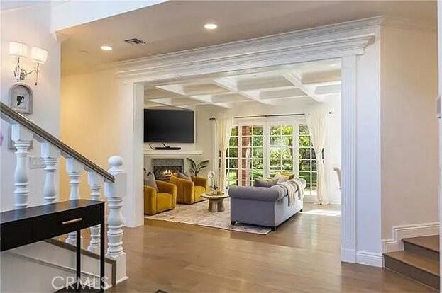 4637 Westchester Dr - Photo 5 of 8
