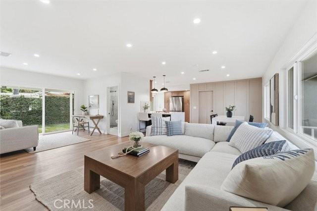 4126 Sebren Ave - Photo 4 of 8