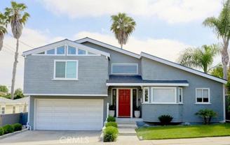 1104 Steinhart Ave - Photo 1 of 1