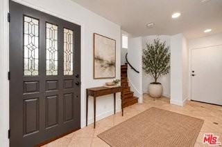 422 23rd St - Photo 4 of 8