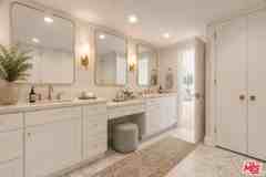 713 Walden Dr - Photo 1 of 1