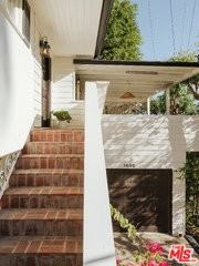 1600 Queens Rd - Photo 2 of 8