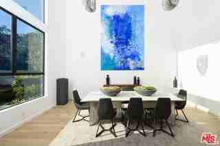 1378 N Doheny Dr - Photo 7 of 8
