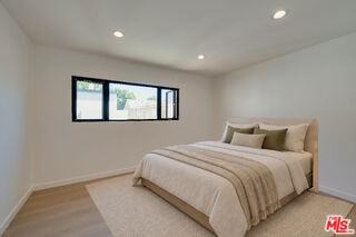 1223 Havenhurst Dr #7 - Photo 6 of 8