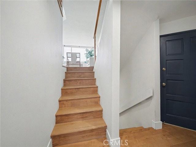 33 Privateer St #3 - Photo 6 of 8