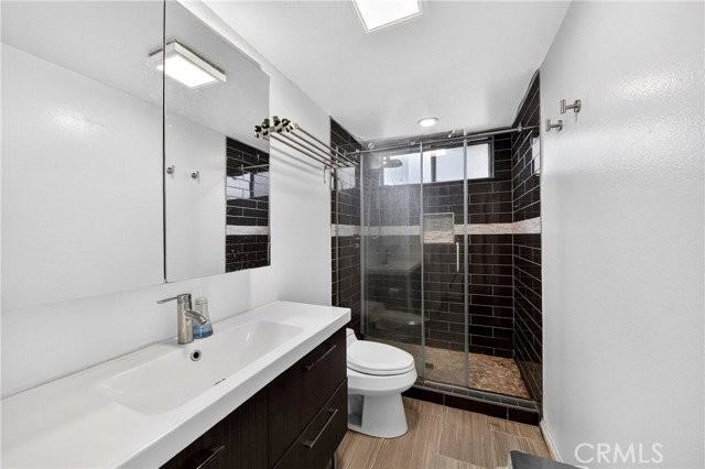 5214 Dawes Ave - Photo 6 of 8