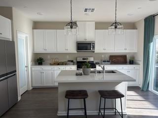 Hunter Ave - Photo 4 of 6