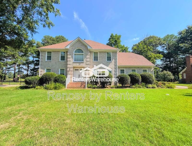 1006 Fairway Dr - Photo 2 of 45