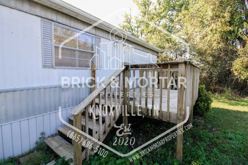 3504 Rockford Boyd Dr - Photo 2 of 19