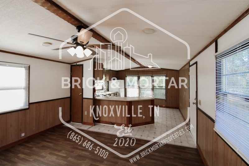 3504 Rockford Boyd Dr - Photo 4 of 19