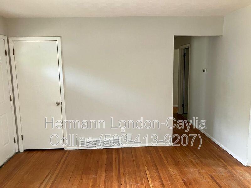 9609 Dromore Ct - Photo 3 of 22