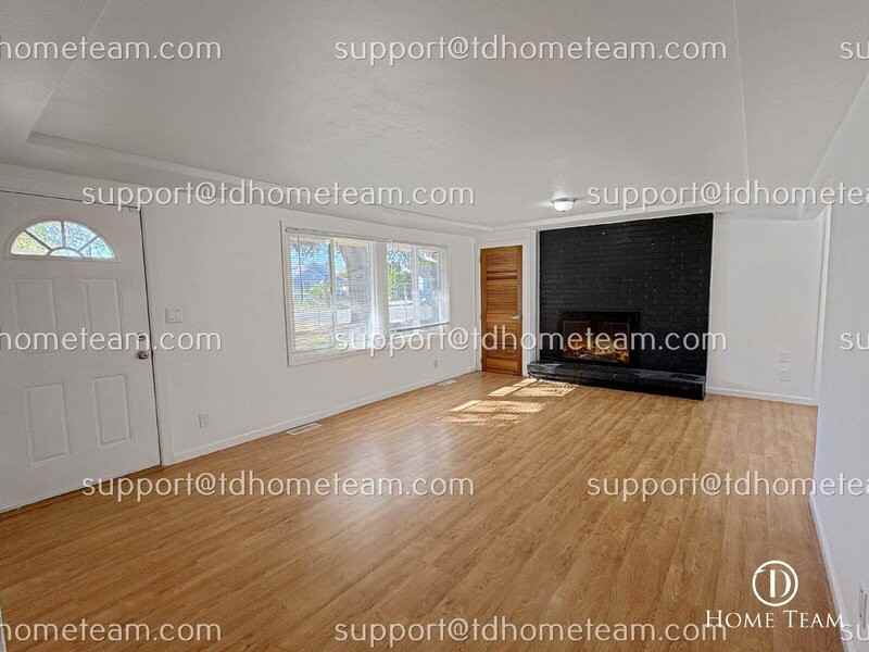 1117 S 80th St - Photo 3 of 24