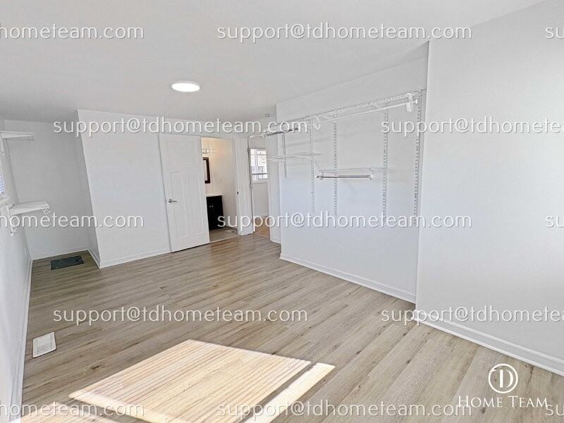 1117 S 80th St - Photo 6 of 24