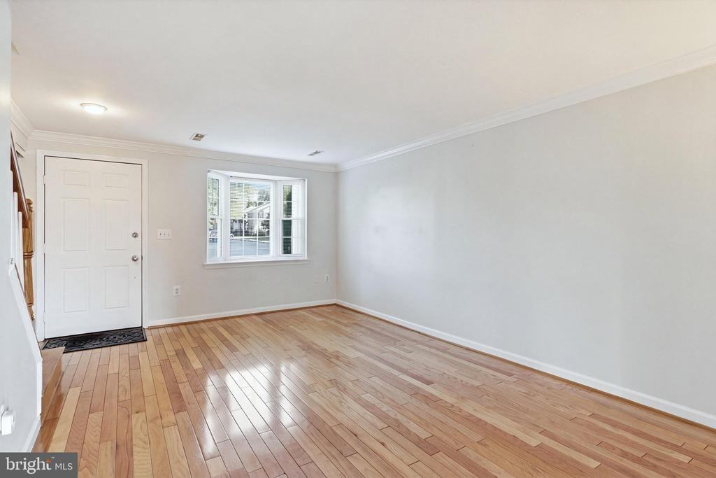 48 Dulany Ct - Photo 6 of 29