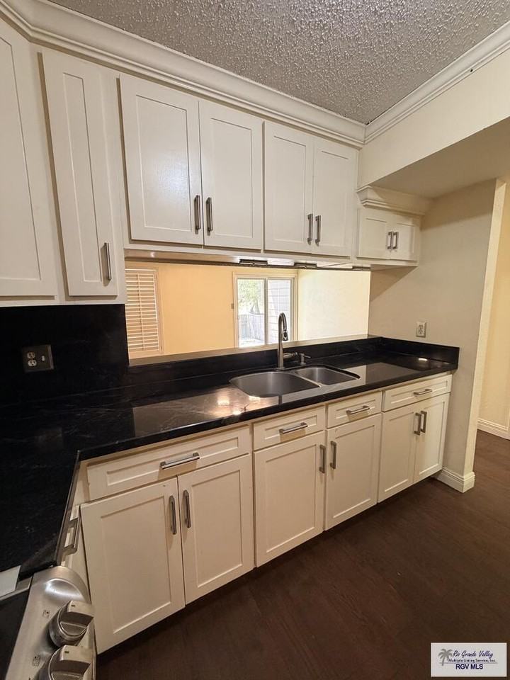 2901 Central Blvd Apt 506 - Photo 5 of 24