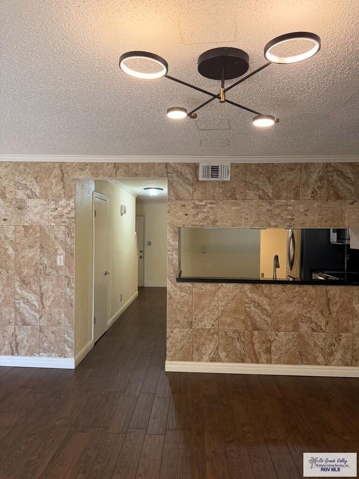 2901 Central Blvd Apt 506 - Photo 7 of 24