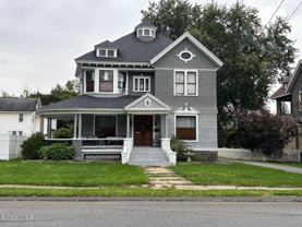 29 Kingsboro Ave - Photo 1 of 1