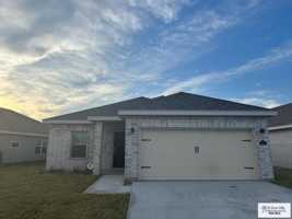 featured image of 2377 Grove Ln