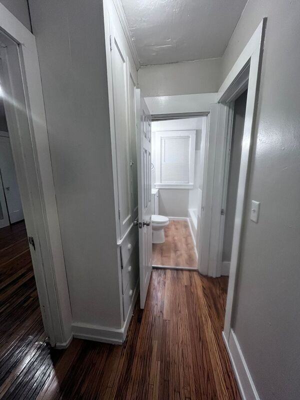 151 Anthony St - Photo 6 of 9