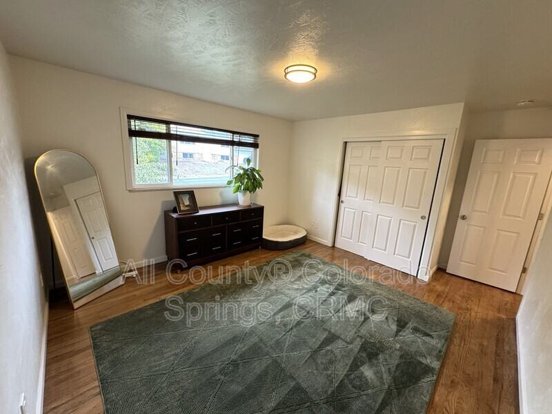 4113 Fitzpatrick Dr - Photo 3 of 31