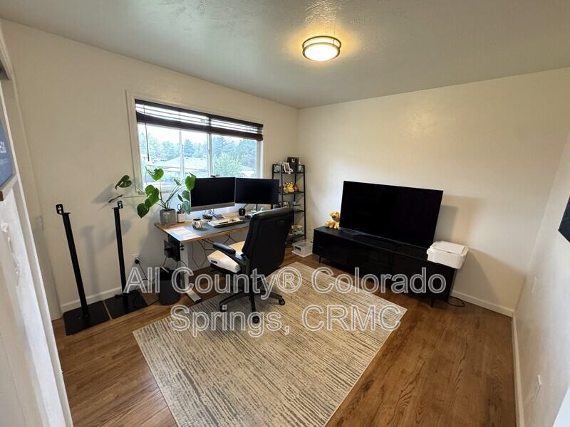 4113 Fitzpatrick Dr - Photo 6 of 31