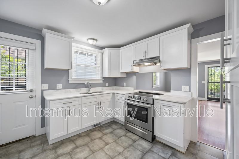 2341 Herman St #A - Photo 6 of 16