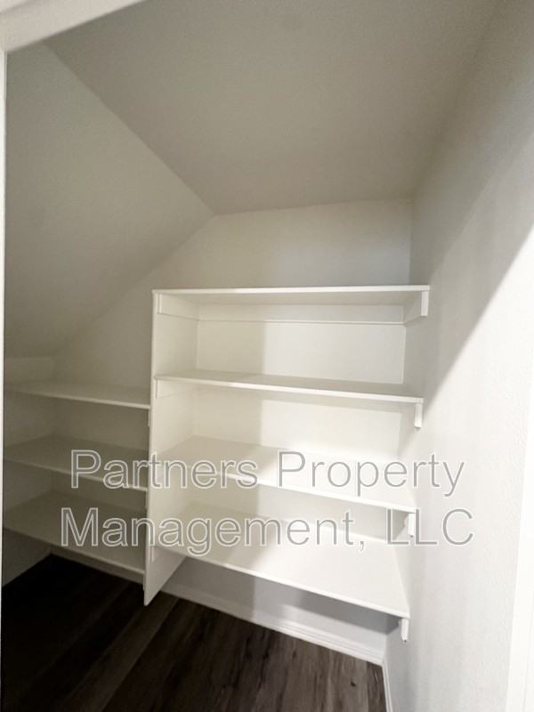 4257 W Santa Fe St - Photo 5 of 19