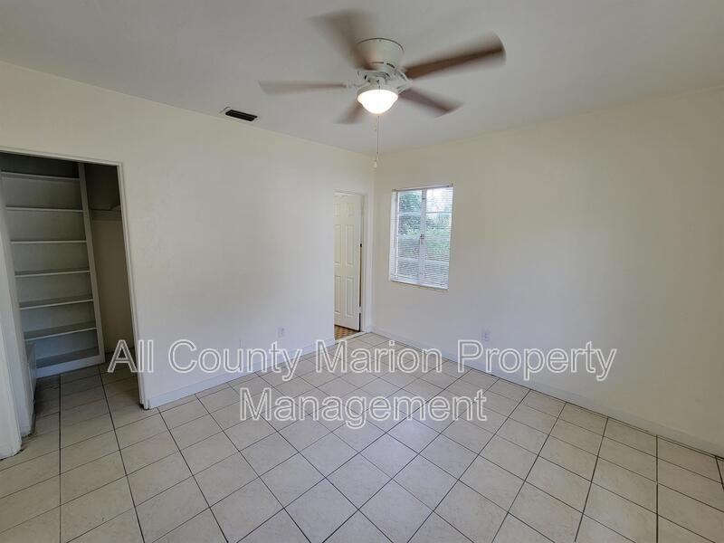 1024 Ne 2nd St - Photo 7 of 11