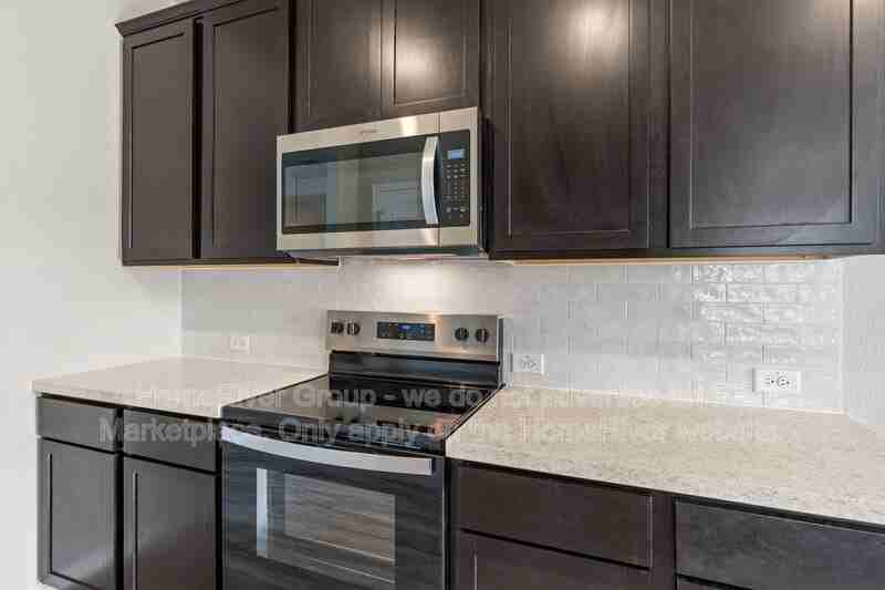 110 Cherry Blossom Ln - Photo 7 of 33