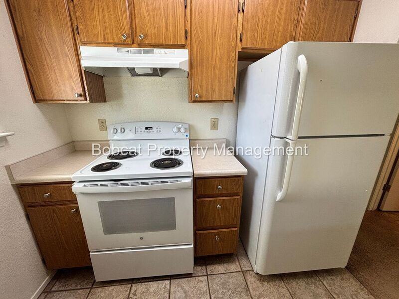 136 Dayton Village Pkwy #D - Photo 6 of 37