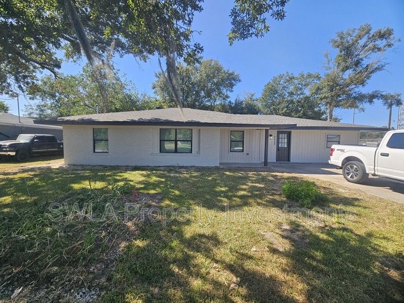 4412 Louisiana Ave