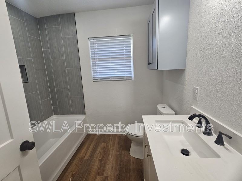 4412 Louisiana Ave - Photo 5 of 9