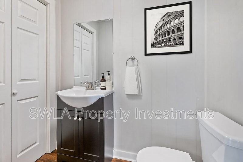 612 S Thomson Ave - Photo 7 of 10