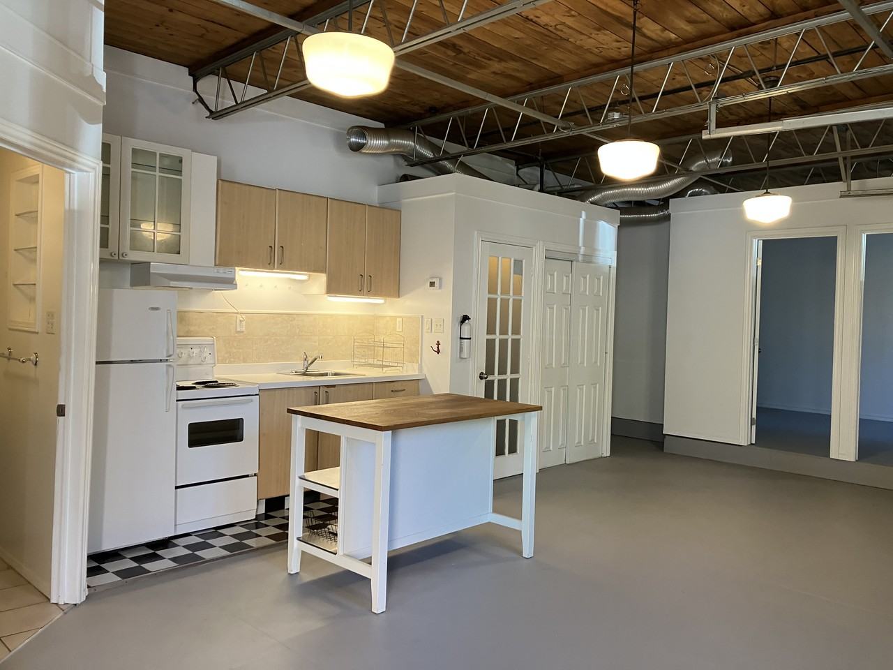 7 Dora Avenue - Photo 3 of 7