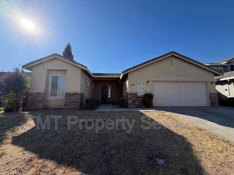 9348 Sierra Spring Way - Photo 4 of 26