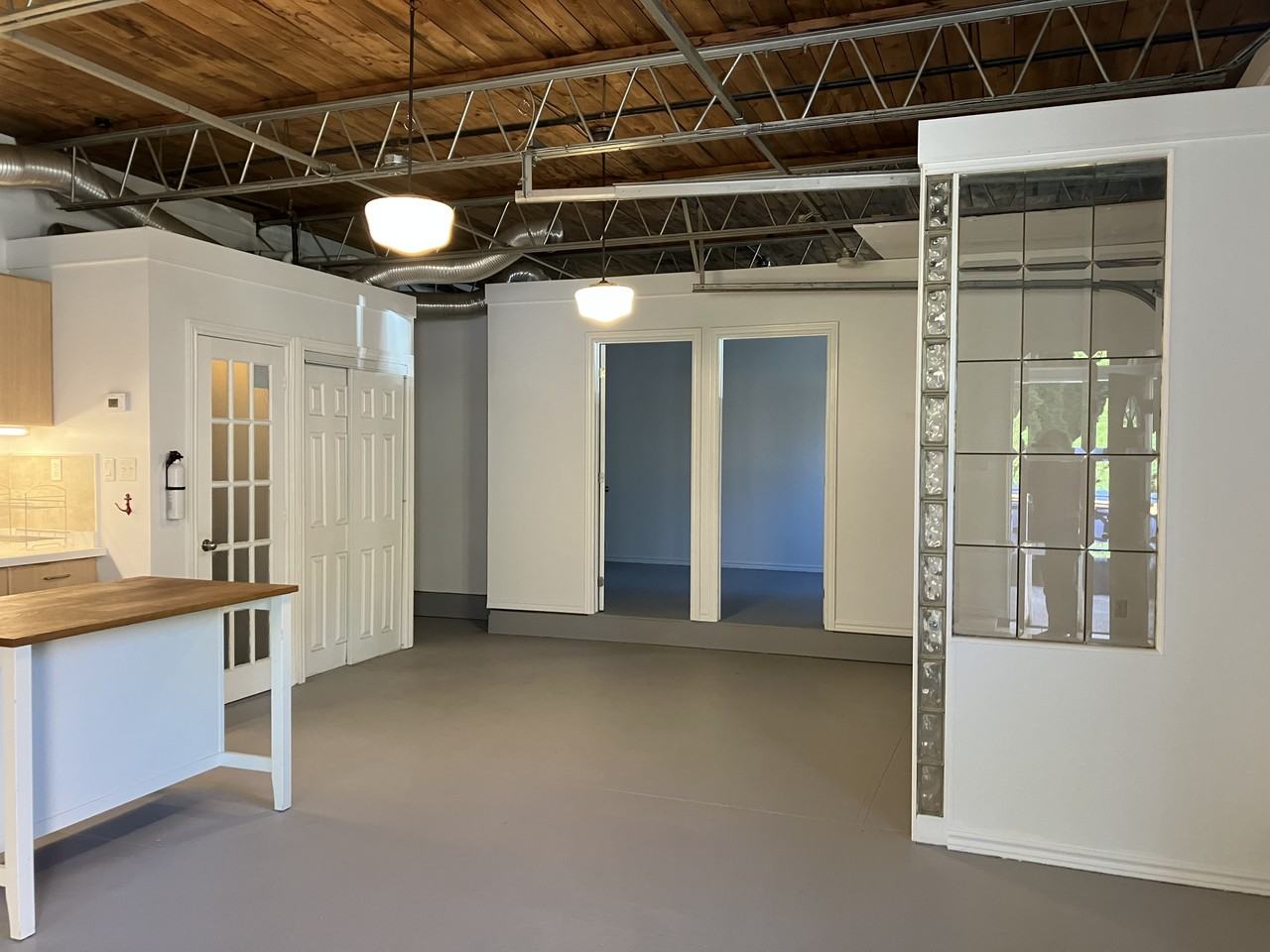 7 Dora Avenue - Photo 4 of 7
