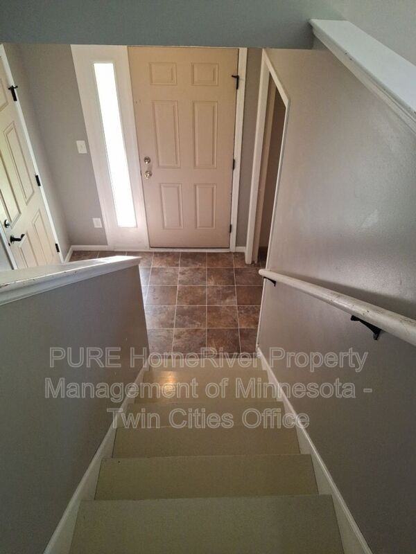 5911 Excalibur Ct Nw - Photo 4 of 11