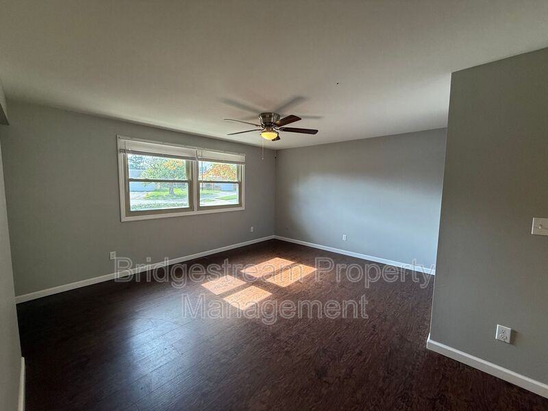 43 Mountair Dr - Photo 2 of 10