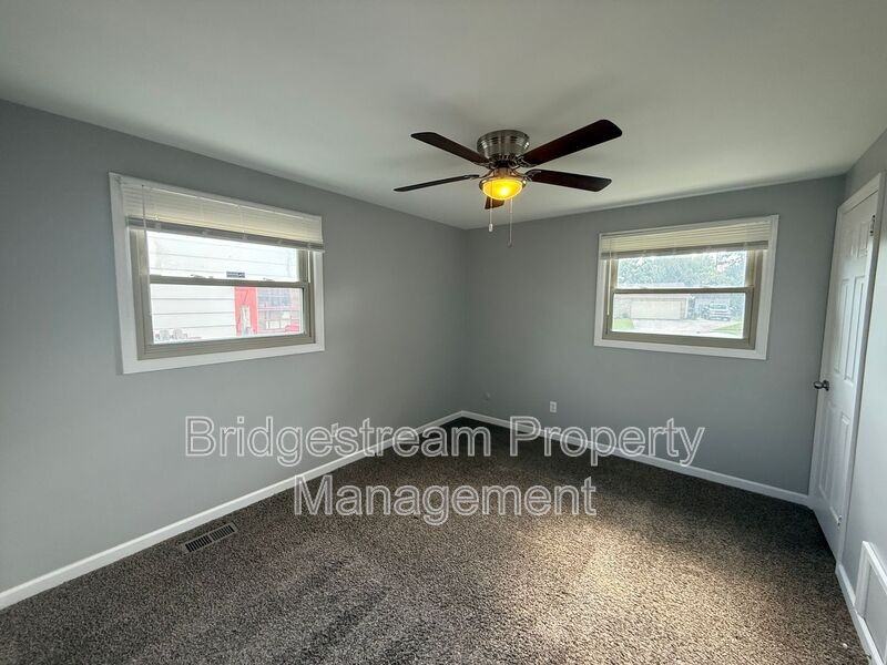 43 Mountair Dr - Photo 5 of 10
