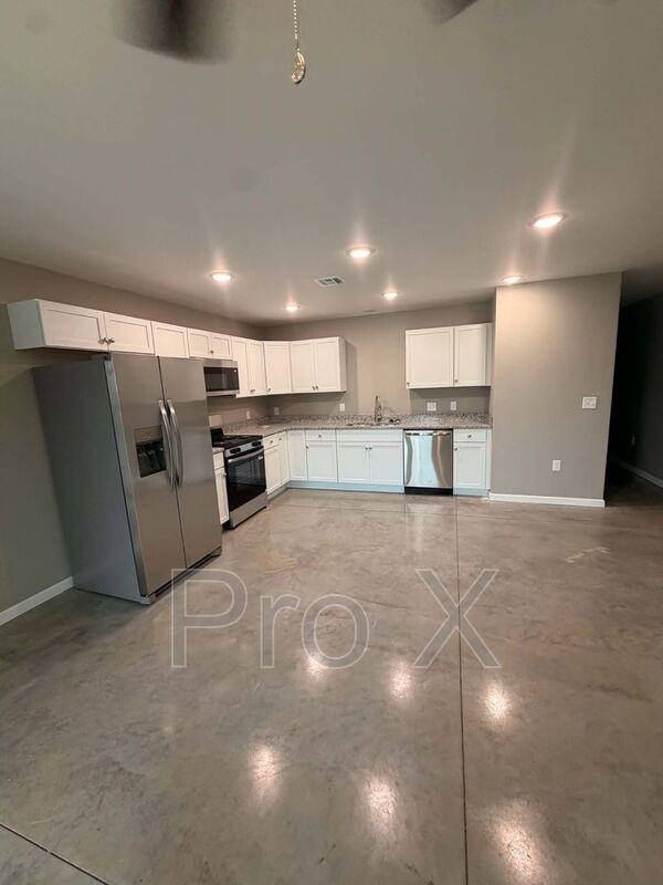 213 S Mckee Ave #213SMCKEE - Photo 4 of 12