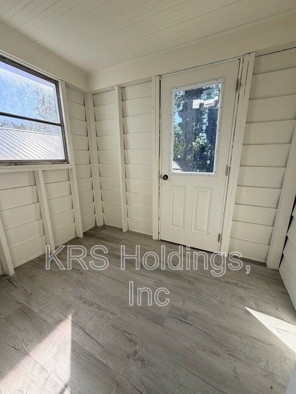 2525 Morson St - Photo 4 of 9