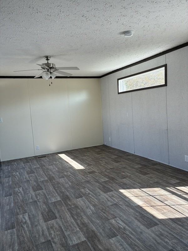 307 Tracey Court #307 - Photo 2 of 4