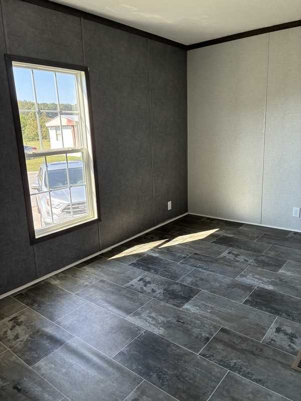 307 Tracey Court #307 - Photo 3 of 4